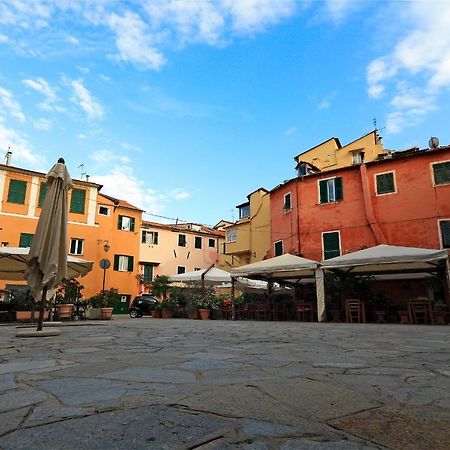 Villa Chiara Marina Trilocale Imperia Exterior foto